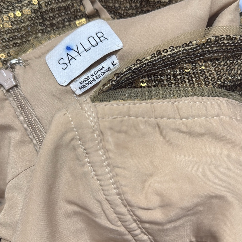 Saylor NYC Frankie Sequin Embroidered Mini Dress Bodycon Sweetheart Swifties M - Picture 13 of 15
